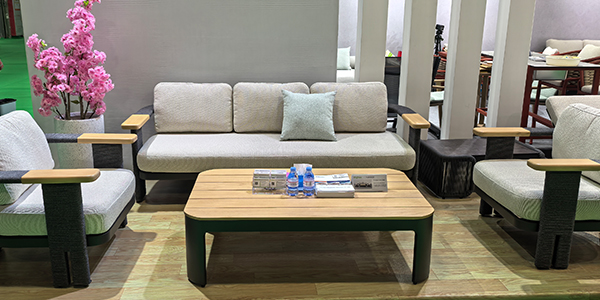 Choosing the Best Outdoor Aluminum Sofa: Durability, Comfort & Style Secrets