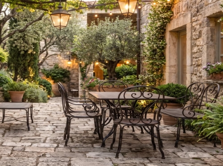 Wrought Iron Outdoor Furniture | Classic Craftsmanship, Custom Finishes