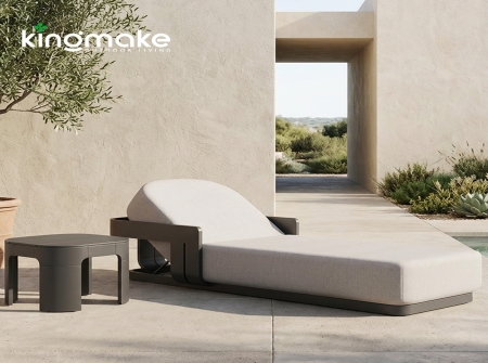 Outdoor Recliners: Elevating Commercial & Hospitality Spaces