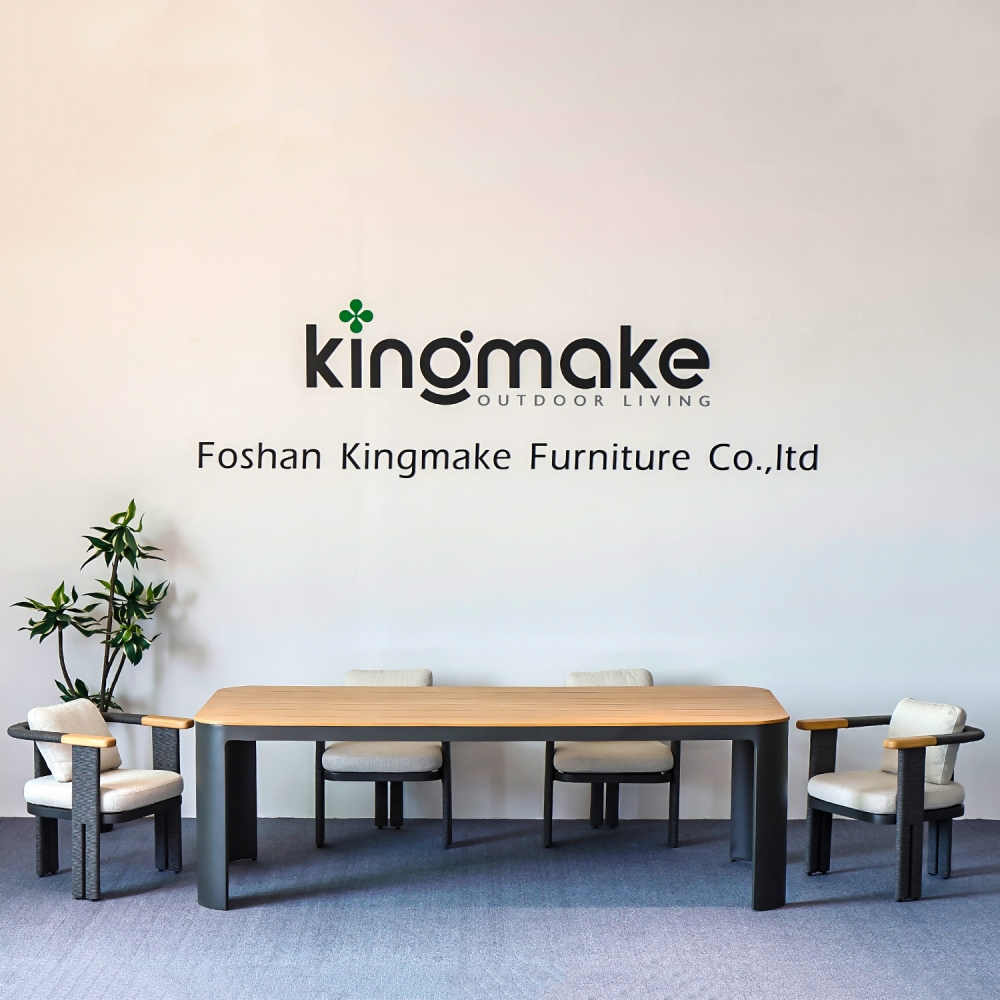 Tips for Buying the Right Dining Table for Any Space