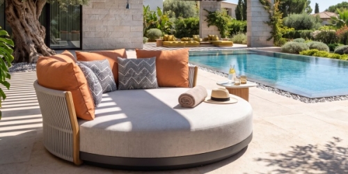 Outdoor Daybed