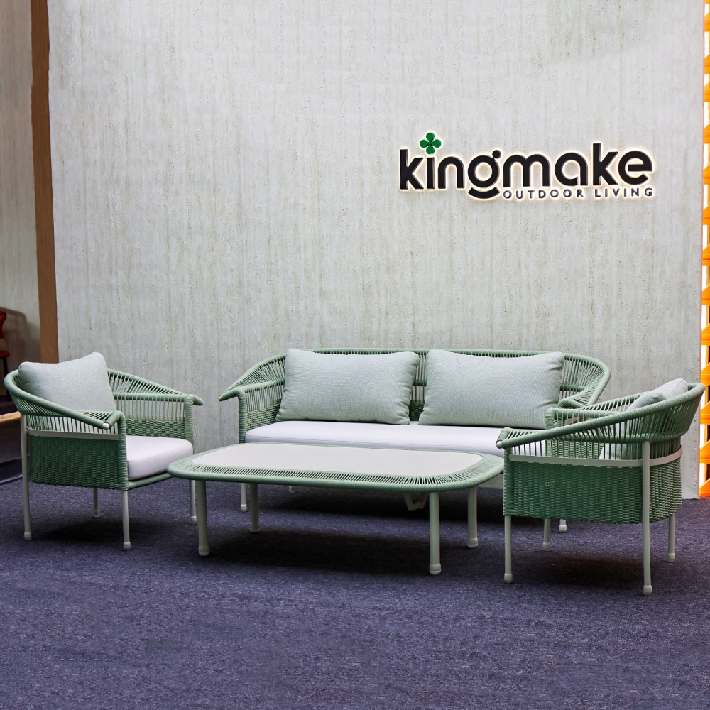 Choosing the Best Outdoor Aluminum Sofa: Durability, Comfort & Style Secrets