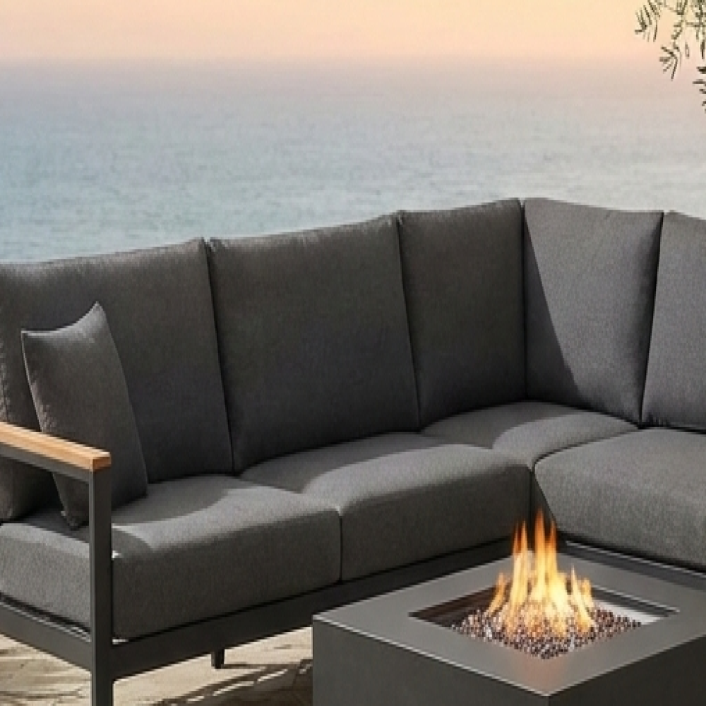 Aluminum Outdoor Sofa: Essential for Hospitality & Commercial Spaces