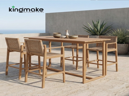 Modern Bar Furniture Trends for Hotel Pool Bars 