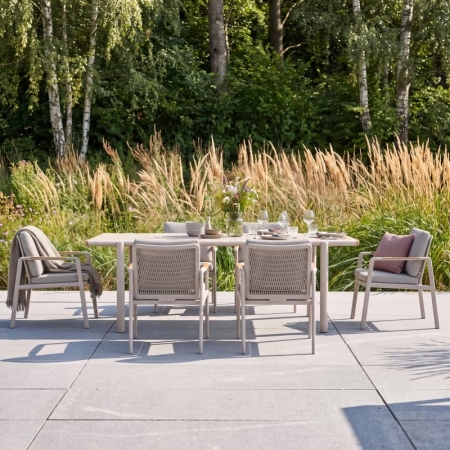 Cenxi Collection White Outdoor Dining Set 