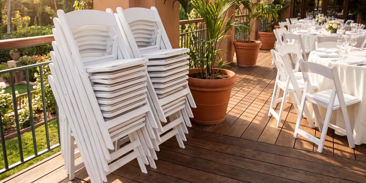 stackable-resin-patio-chairs-event-storage stackable-resin-patio-chairs-event-storage